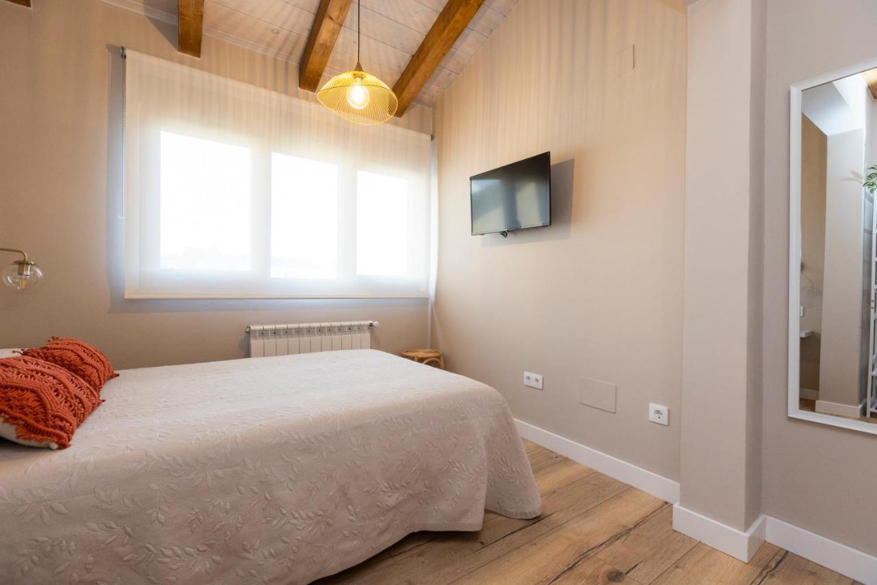 Apartamentos Gurugu Ribadeo Buitenkant foto