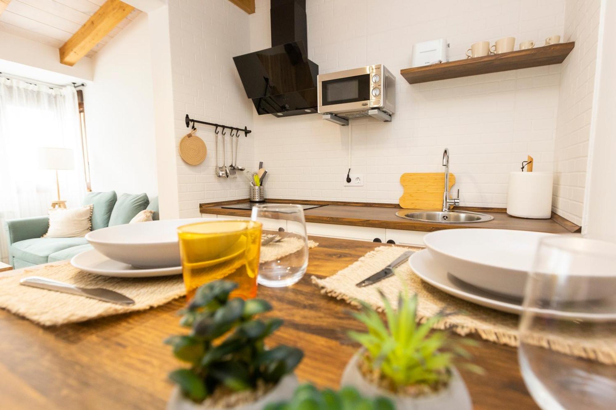Apartamentos Gurugu Ribadeo Buitenkant foto